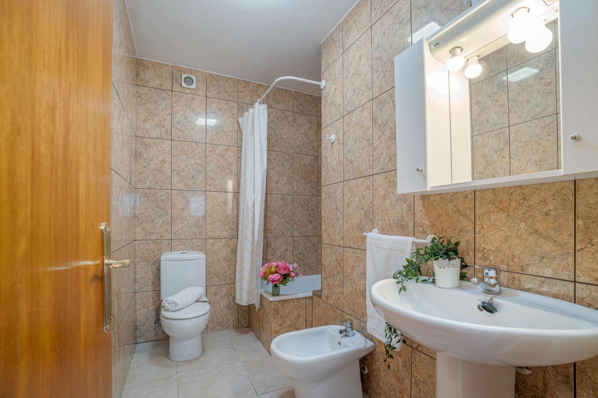 אמפוריבראבה Jouvacations Villa Freser מראה חיצוני תמונה